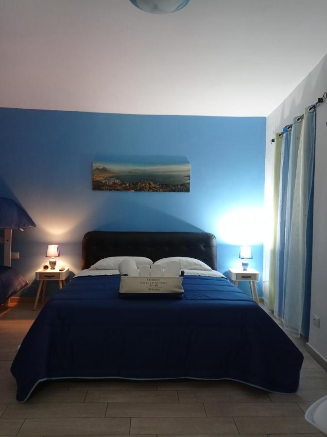 Ferienwohnung Blue House Napoli Exterior foto